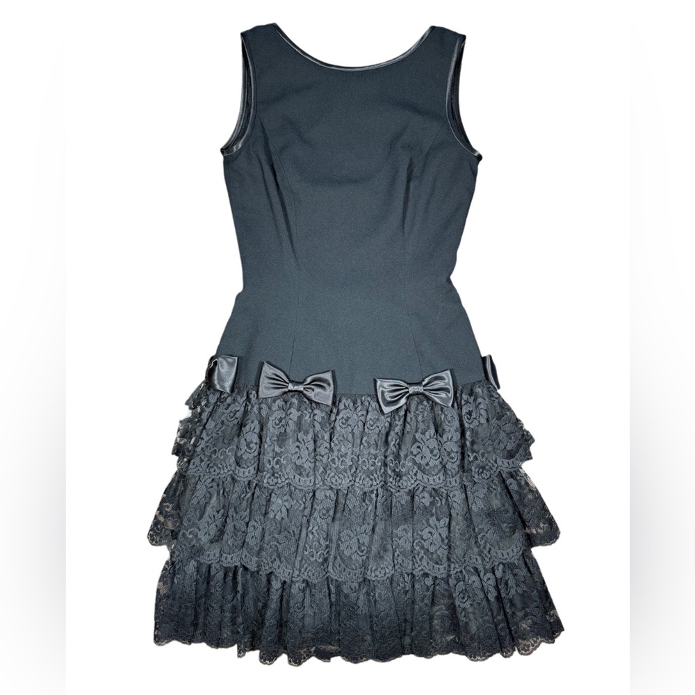 Goth Girl Audrey Hepburn Chic Vintage All Black Satin Bow Lace Skirt Dress